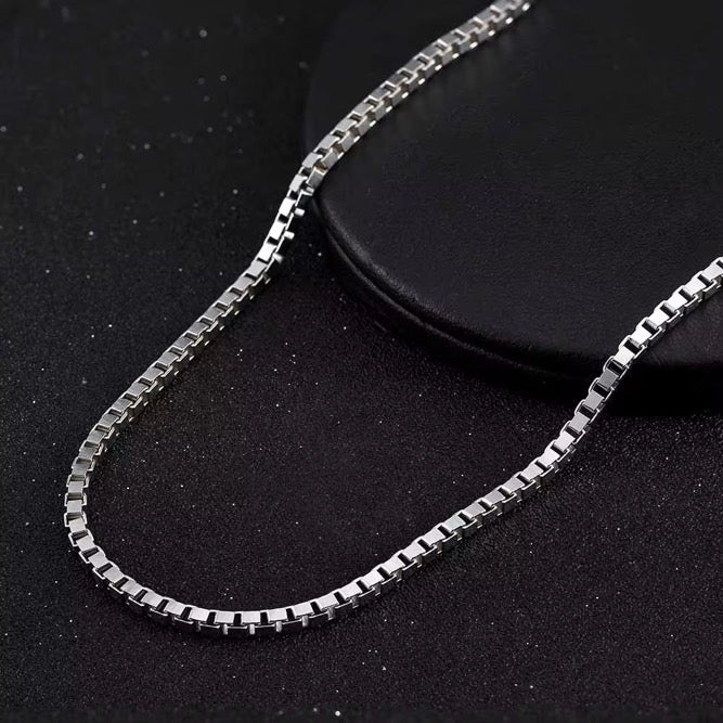 S925 Sterling Figaro Chain