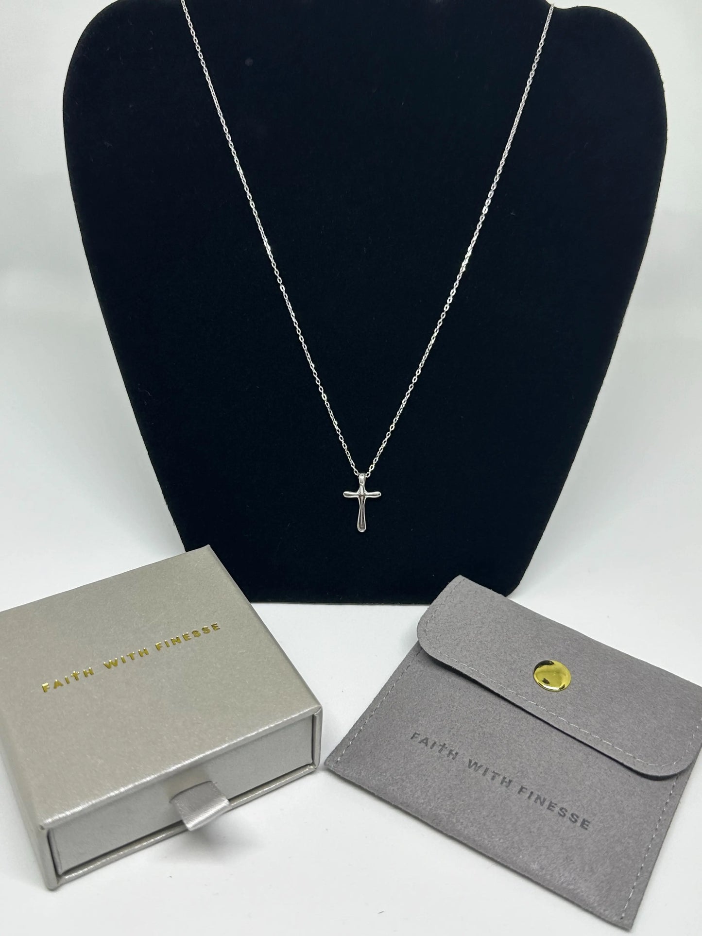 FWF Ladies S925 Sterling Silver Cross With Chain Faith With Finesse